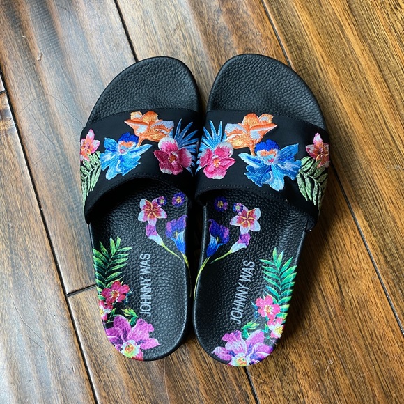 Johnny Was Shoes Johnny Was Aruba Pool Slides Black Floral Size 6